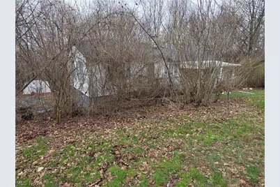 2031 Pickering Street, East Liverpool, OH 43920 - Photo 11