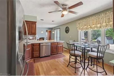 14784 Stone Creek Oval, Strongsville, OH 44149 - Photo 13