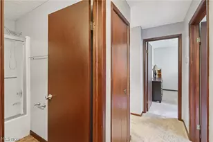 14784 Stone Creek Oval, Strongsville, OH 44149 - Photo 31