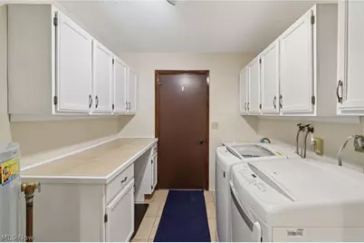 14784 Stone Creek Oval, Strongsville, OH 44149 - Photo 33