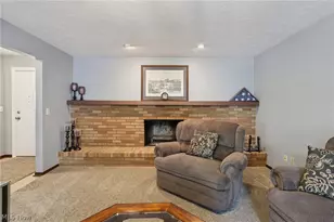 14784 Stone Creek Oval, Strongsville, OH 44149 - Photo 17