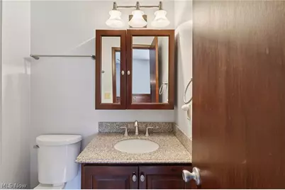 14784 Stone Creek Oval, Strongsville, OH 44149 - Photo 23