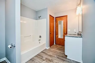 2391 Libra Circle SW, Canton, OH 44706 - Photo 19