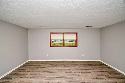 2391 Libra Circle SW, Canton, OH 44706 - Photo 23