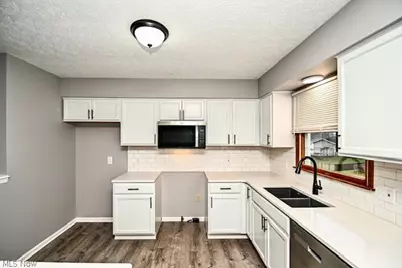 2391 Libra Circle SW, Canton, OH 44706 - Photo 13