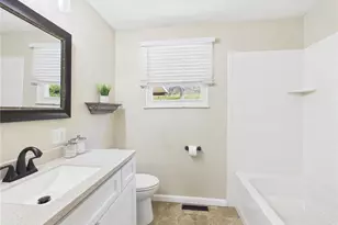 254 Suzanne St, Washington, WV 26181 - Photo 15