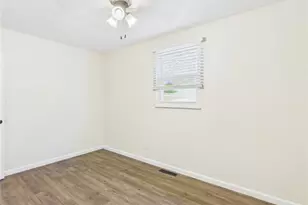 254 Suzanne St, Washington, WV 26181 - Photo 17