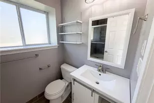 7049 Woodland Ave, Chagrin Falls, OH 44023 - Photo 19