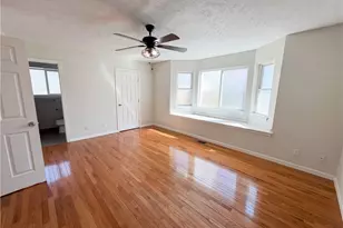 7049 Woodland Ave, Chagrin Falls, OH 44023 - Photo 17