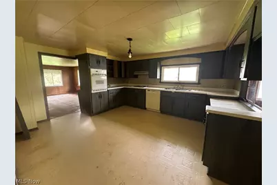 46131 Mort Drive, East Liverpool, OH 43920 - Photo 3