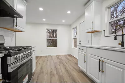 2911 E 102nd Street, Loveland, OH 44104 - Photo 9