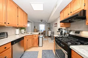 4251 Regal Ave, Brunswick, OH 44212 - Photo 9