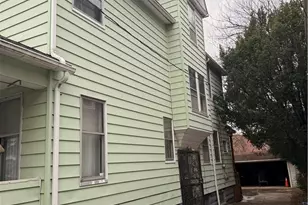 658 E 115th St, Loveland, OH 44108 - Photo 3