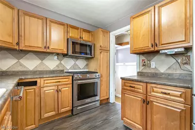 263 Everhard Road SW, North Canton, OH 44709 - Photo 13