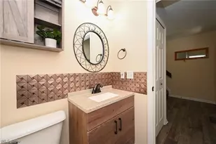 655 Almas Ct, Brunswick, OH 44212 - Photo 7