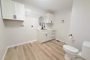 910 W Main St, Sugarcreek, OH 44681 - Photo 23