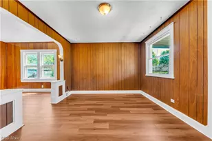 8517 Rosewood Ave, Loveland, OH 44105 - Photo 7