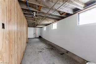 8517 Rosewood Ave, Loveland, OH 44105 - Photo 21