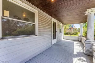 8517 Rosewood Ave, Loveland, OH 44105 - Photo 3