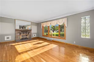 5254 Clinton Ave, Lorain, OH 44055 - Photo 5