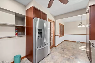 5254 Clinton Avenue, Lorain, OH 44055 - Photo 11