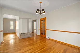 5254 Clinton Ave, Lorain, OH 44055 - Photo 17