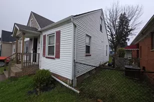 15205 Harvard Ave, Loveland, OH 44128 - Photo 3