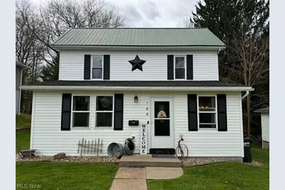 144 2nd Street SE, Carrollton, OH 44615 - Photo 1