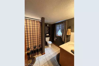 144 2nd Street SE, Carrollton, OH 44615 - Photo 17