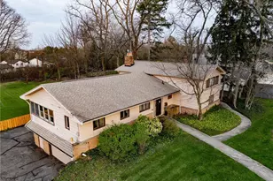 25510 Bryden Rd, Beachwood, OH 44122 - Photo 39