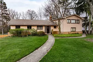 25510 Bryden Rd, Beachwood, OH 44122 - Photo 37