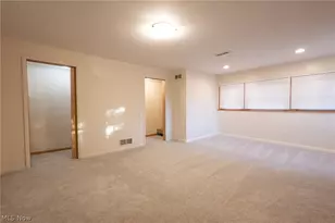 25510 Bryden Rd, Beachwood, OH 44122 - Photo 29