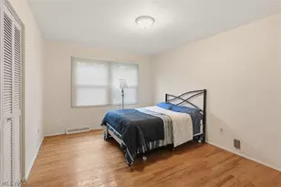 2445 Olentangy Dr, Akron, OH 44333 - Photo 23
