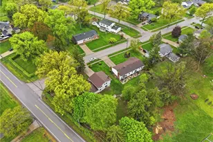 2445 Olentangy Dr, Akron, OH 44333 - Photo 39
