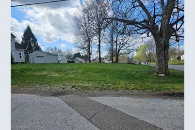 974 Gardner Boulevard, Barberton, OH 44203 - Photo 1