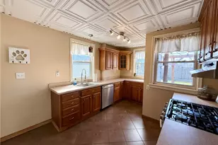 14931 Lakewood Heights Blvd, Oakwood, OH 44107 - Photo 7