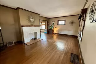 14931 Lakewood Heights Blvd, Oakwood, OH 44107 - Photo 3