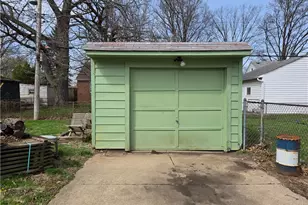 12416 Mortimer Ave, Loveland, OH 44111 - Photo 3