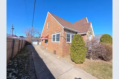 4262 W 62nd Street, Loveland, OH 44144 - Photo 3