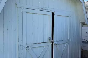 3172 Creek Rd, Kingsville, OH 44048 - Photo 7