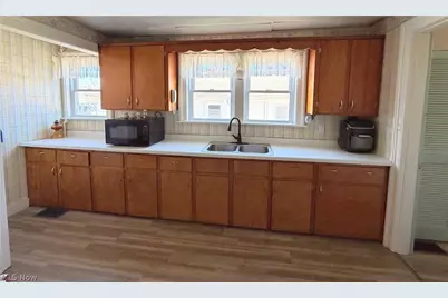 3172 Creek Road, Kingsville, OH 44048 - Photo 11