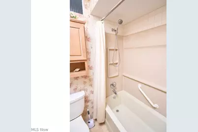 12101 Tucson Drive, Parma, OH 44130 - Photo 23