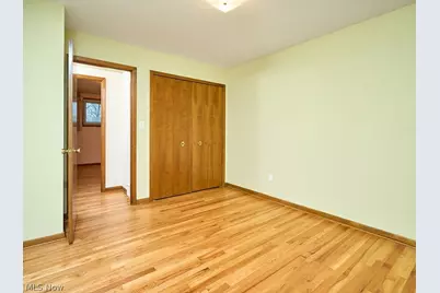 12101 Tucson Drive, Parma, OH 44130 - Photo 27