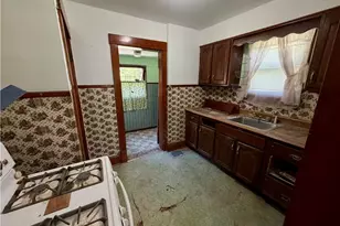 836 Stiles Ave, Youngstown, OH 44505 - Photo 5