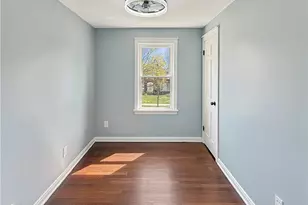 16905 Biltmore Ave, Loveland, OH 44128 - Photo 35