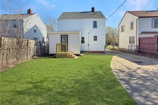 16905 Biltmore Ave, Loveland, OH 44128 - Photo 13