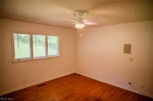 100 Crestwood Cir, Marietta, OH 45750 - Photo 35