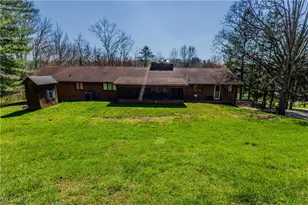 100 Crestwood Cir, Marietta, OH 45750 - Photo 39