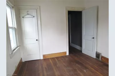 7811 Connecticut Avenue, Loveland, OH 44105 - Photo 7