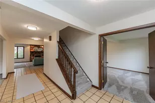 984 Meadowlark Ln, Medina, OH 44256 - Photo 3